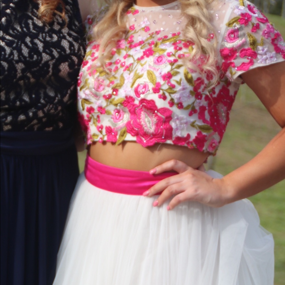sherri hill dress